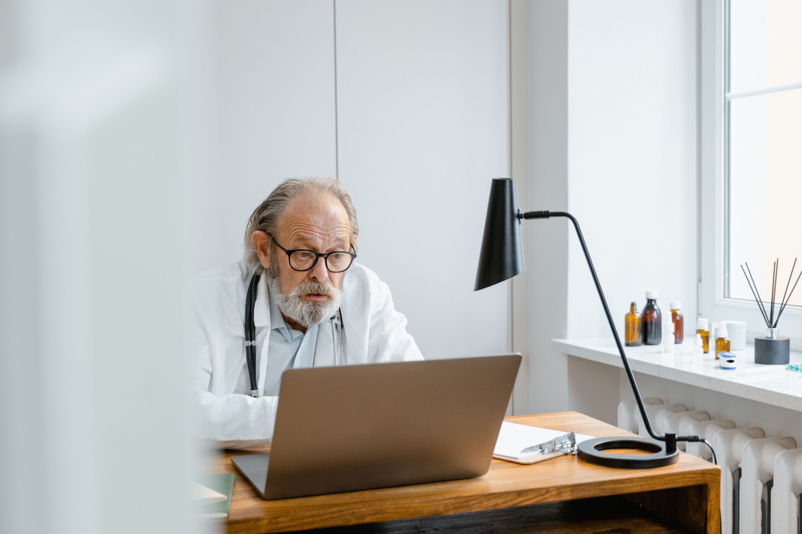 PHIPA Compliance: What Ontario Healthcare Clinics Need from IT